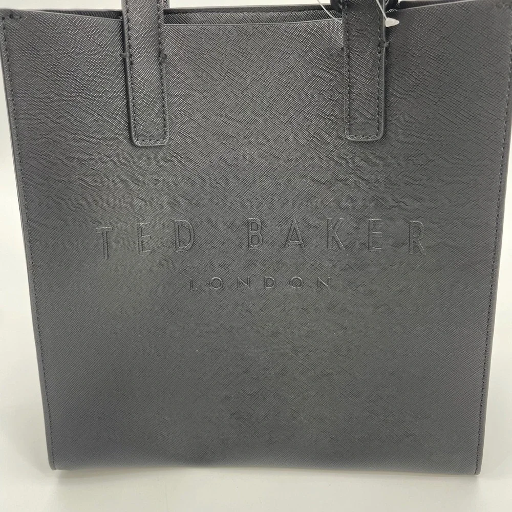 Ted Baker Tote The Icon Bag Womens OS Black‎ Minimalist Floral Charm Luxury NWT